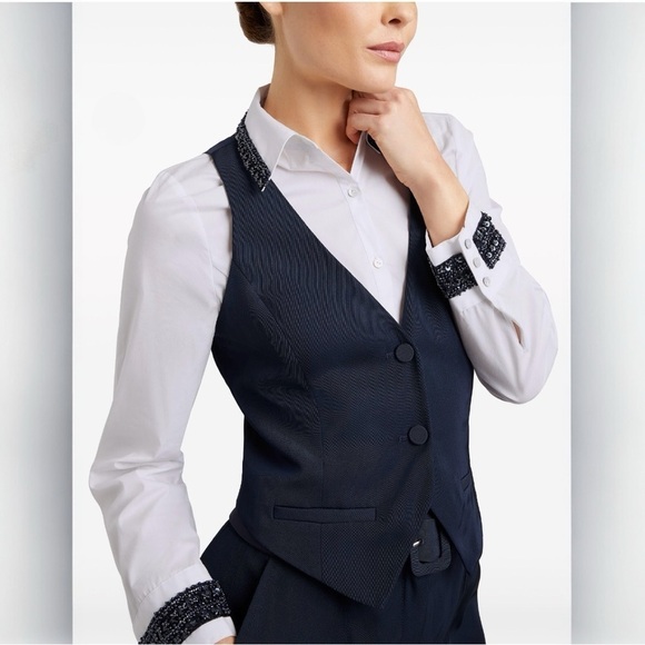 Cinq A Sept Ellery embellished two-piece top blouse with removable vest Medium - Picture 9 of 13